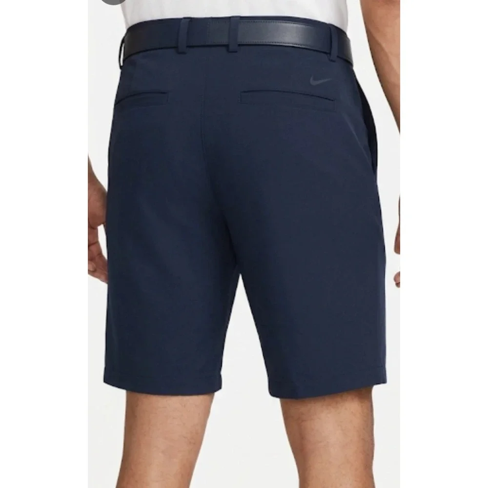 Nike Dri-Fit Size 42 Standard Fit Men's Golf Shorts Black